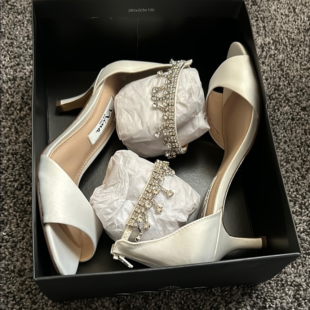 Elegant Ivory Satin Heels with Crystal Embellishments